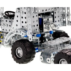 eitech - LKW mit Tieflader