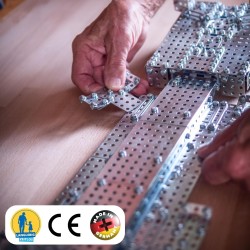 eitech - LKW mit Tieflader