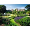Ravensburger - Beautiful Gardens: Queen's Garden, Sudeley Castle, England Ravensburger - Beautiful Gardens: Queen's Garden, Sudeley Castle, England