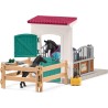 Schleich HORSE CLUB 42611 Pferdebox mit Stute und Fohlen